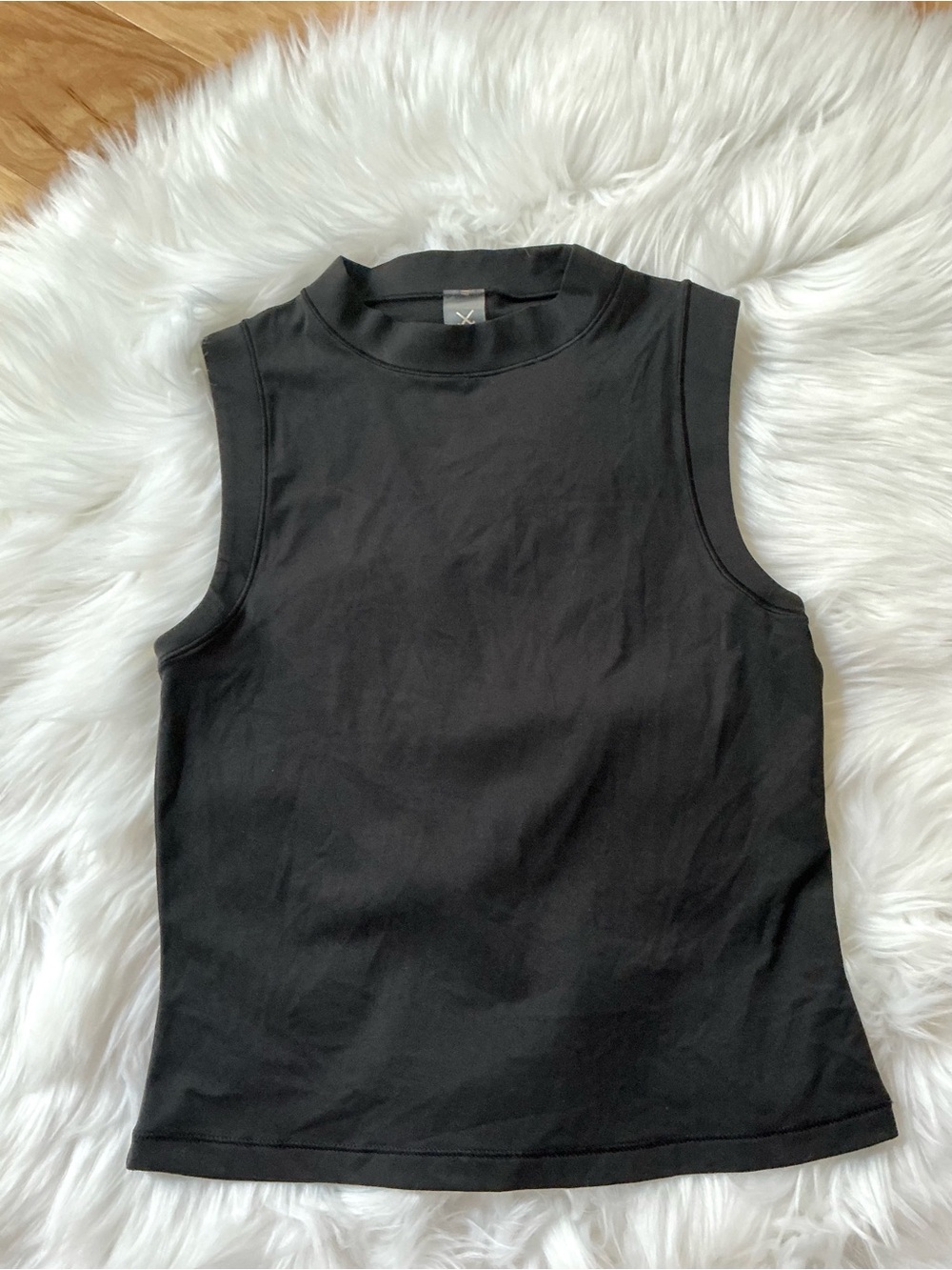 RHONE Black Mock-Neck Sleeveless Tank Size XS